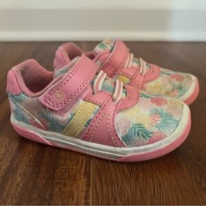 Stride Rite Pink Floral Kids Shoes Size 5.5M